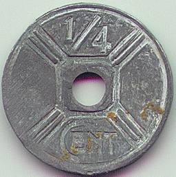 Французский Индокитай 1/4 цента 1942 lead counterfeit монета, аверс